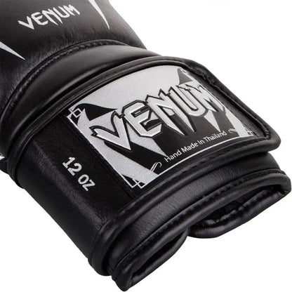 Venum Giant 3.0 Boxing Gloves - Nappa Leather Venum